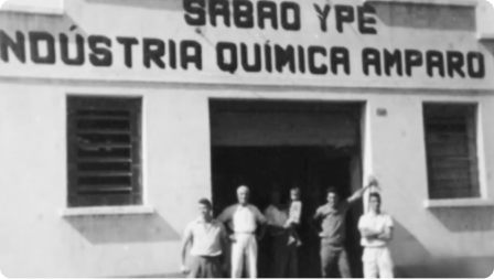 Imagem da primeira indústria Ypê, de 1950